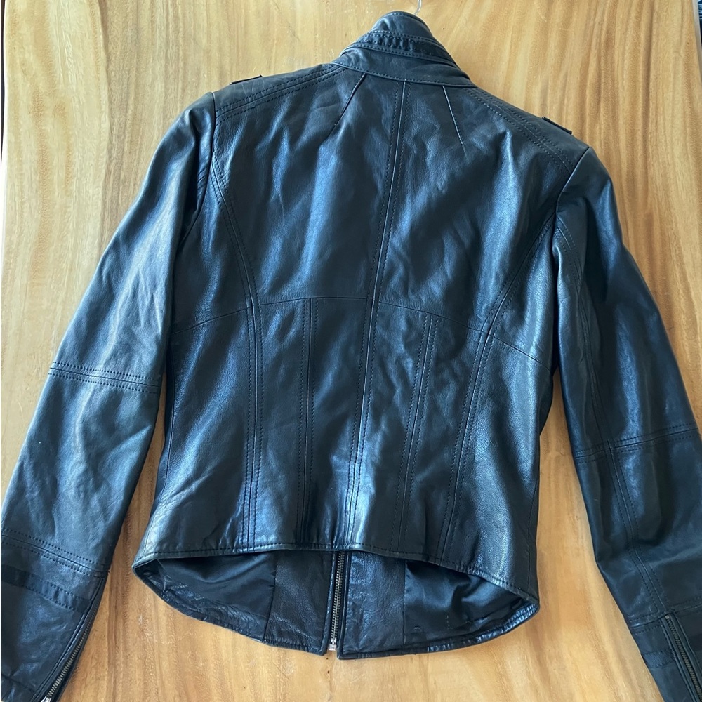 Danier Italian Leather Motor Coat XS - Picture 8 of 11